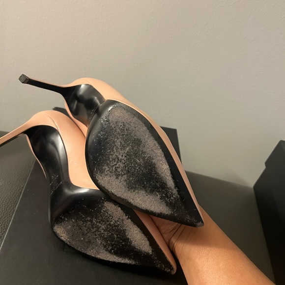 Preloved SAINT LAURENT PALE PINK/ NUDE PUMPS - Picture 4 of 6
